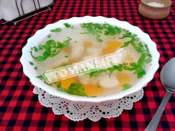 Бульйон з індичої грудки