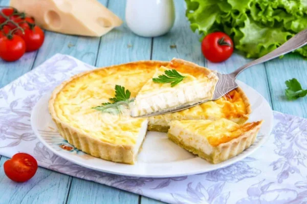 Кіш з сиром