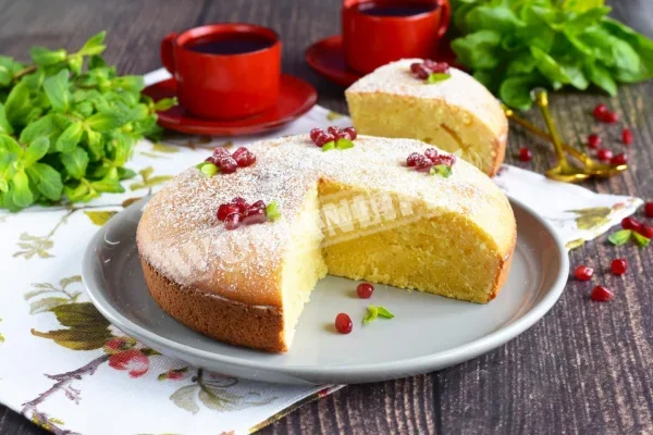 Манник в духовці без кефіру