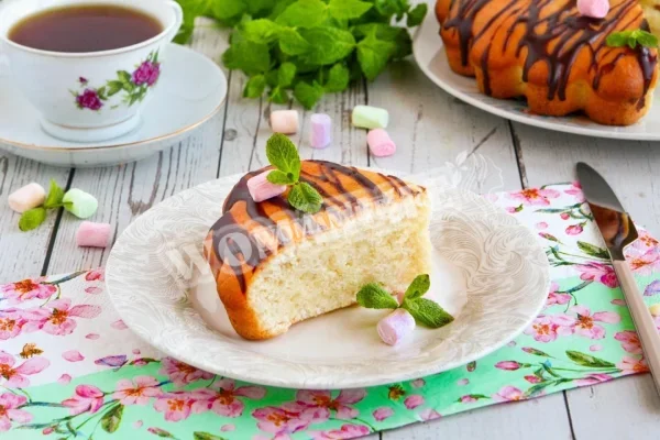 Швидкий пиріг на кефірі