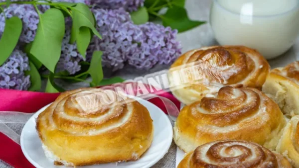 Булочки Сінабон з корицею