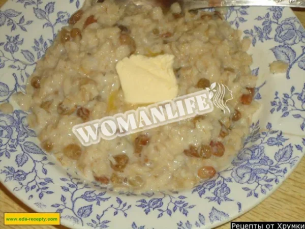 Вівсянка з родзинками