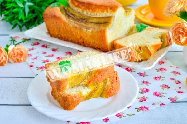 Банановий пиріг в духовці