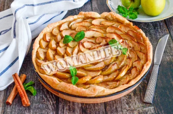Листковий пиріг з яблуками