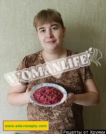 Салат з буряка і чорносливу з волоськими горіхами і майонезом