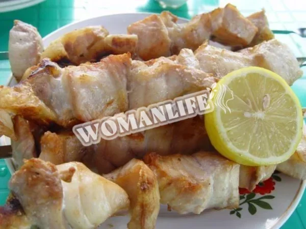 Рибний шашлик, білуга