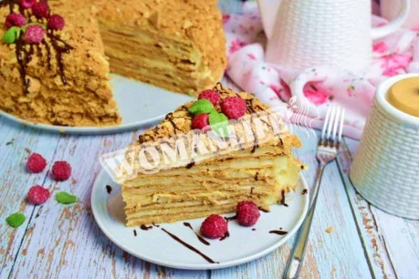 Класичний радянський торт Наполеон