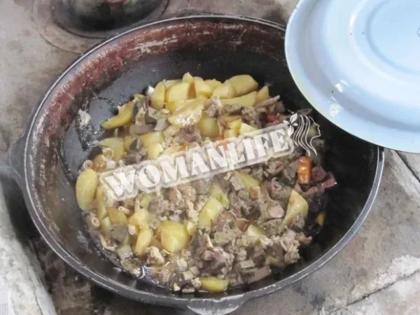 Баранина з картоплею по-казахськи Кюрдак