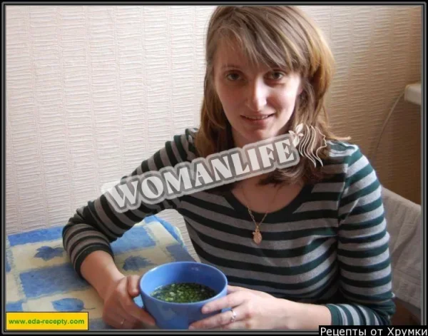 Бульйон з грибами і цибулею