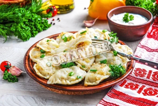 Вареники з квашеною капустою