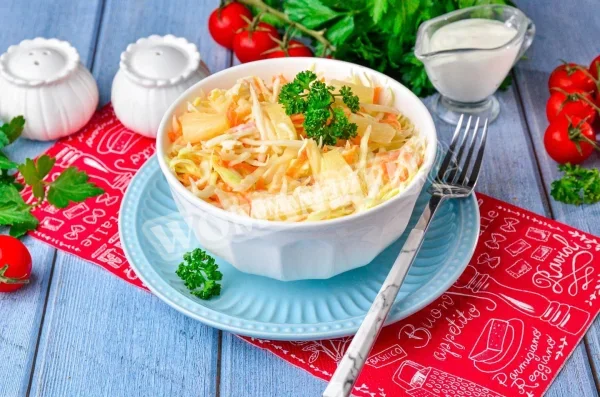 Салат з капустою і ананасом Коул Слоу