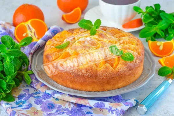 Простий мандариновий пиріг в духовці