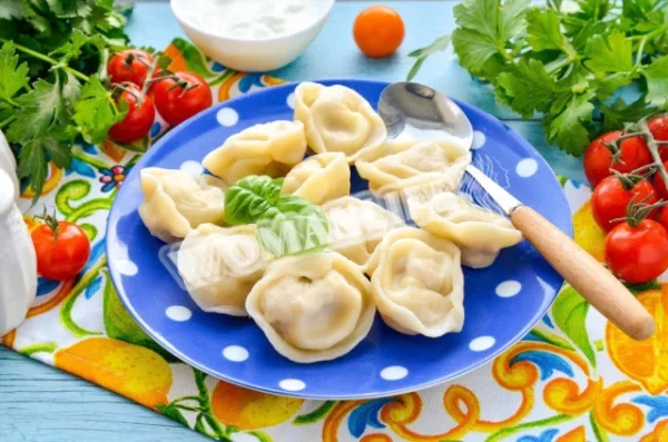 Бульмені з маслом