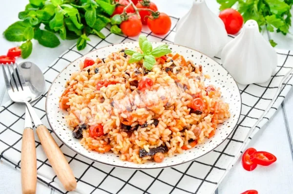 Плов із сухофруктами