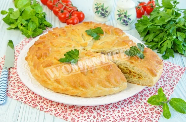 Пиріг з капустою і рибою в духовці
