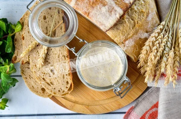Домашня пшенична закваска