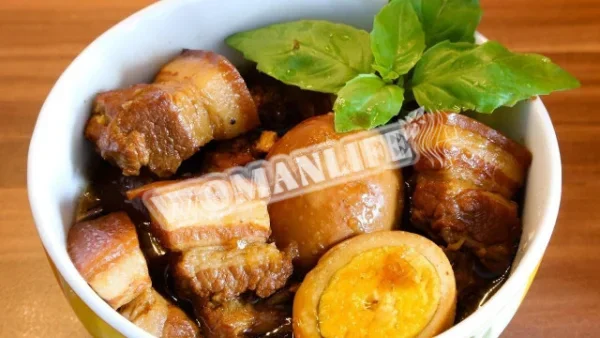 Thit kho tau - КАРАМЕЛІЗОВАНИЙ СВИНИНИЙ ПОЯС