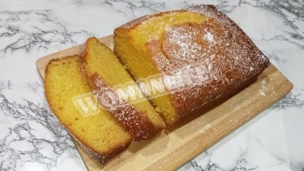 Гарбузовий манник з кефіром і лимоном