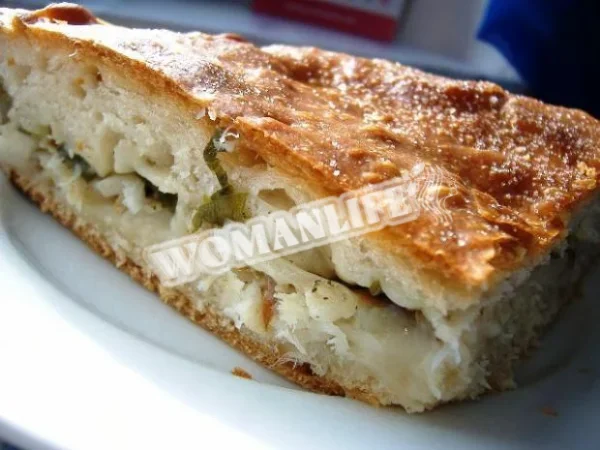 Рибний пиріг з палтусом, рисом і цукіні
