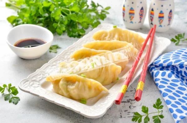 Пельмені з креветками