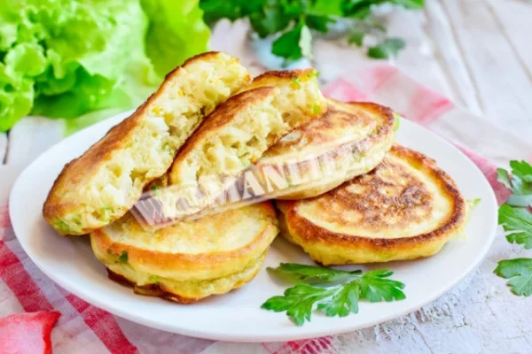 Млинці на йогурті з сиром