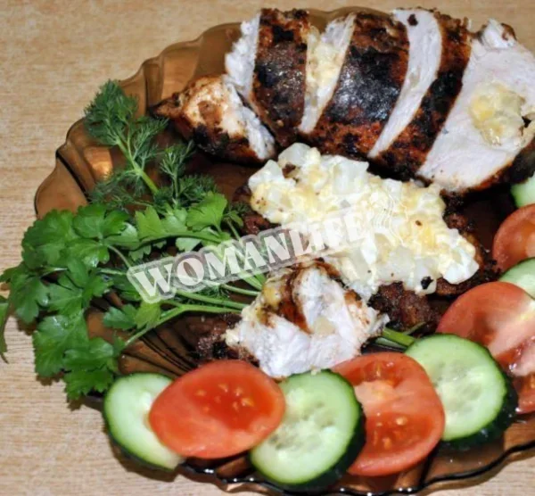 Грудка з ананасами