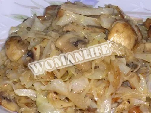 Квашена капуста з грибами