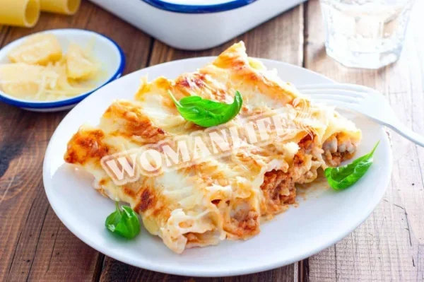 Каннелоні з фаршем в духовці