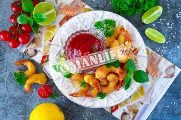 Креветки в клярі на сковороді