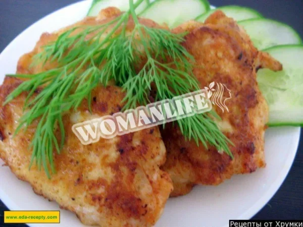 Курка в клярі з майонезом на сковороді