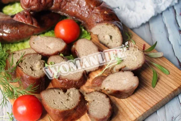 Домашня ліверна ковбаса