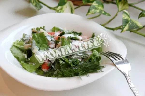 Салат з морепродуктів з вершками