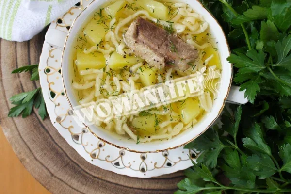 Гусячий суп з локшиною