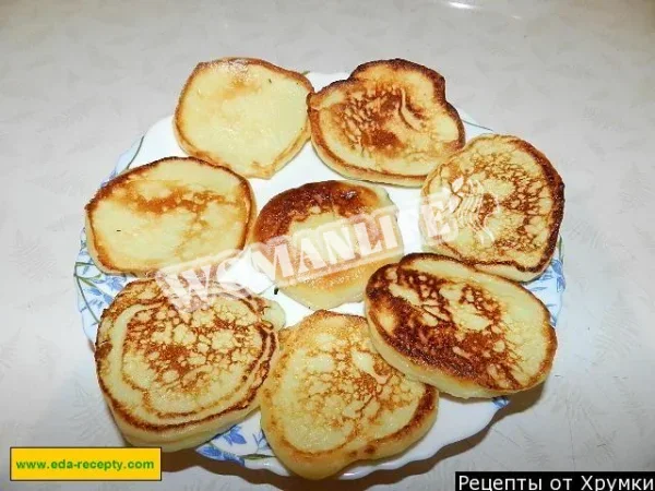 Млинці з сиром і сметаною