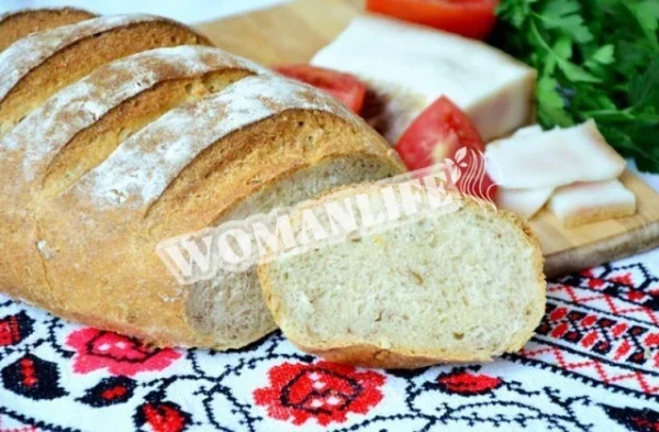 Хліб із гречаного та пшеничного борошна на дріжджах та сироватці