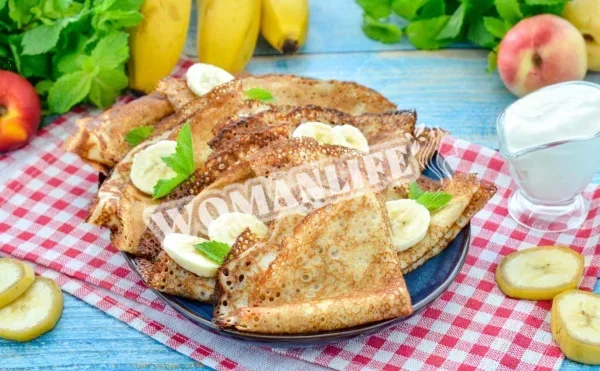 Бананові млинці на молоці