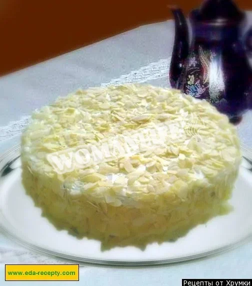 Мигдальний пиріг зі згущеним молоком