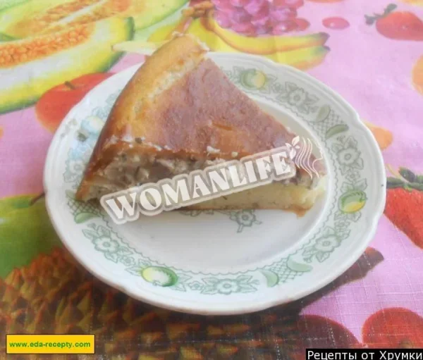 Заливний пиріг з рибними консервами
