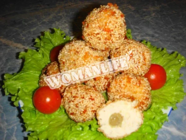 Курячі кульки з виноградом