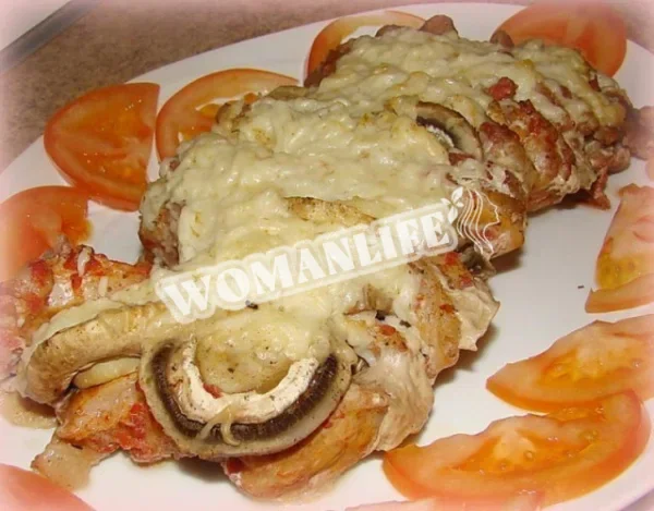 Маринована свиняча лопатка