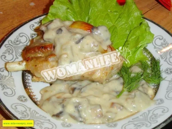 Рябчики з грибним соусом