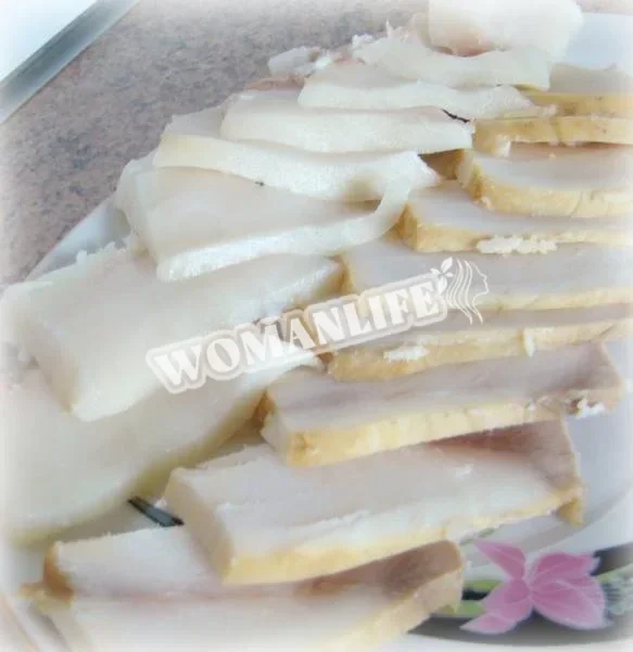 Маслюки копчені та солоні