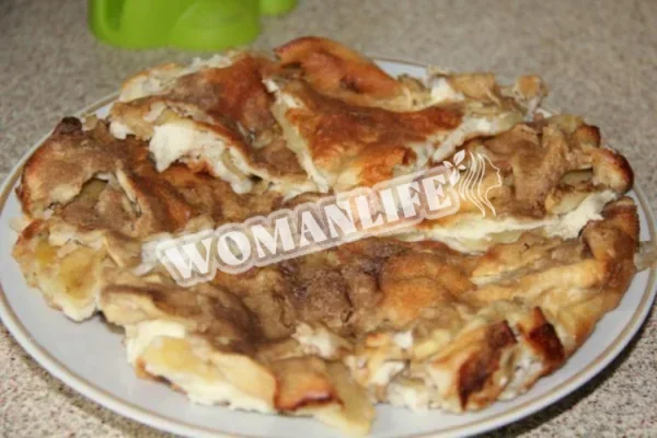 Альмойшавена з яблуками