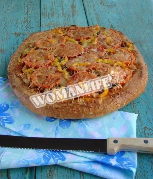 Піца з курячим філе і грибами