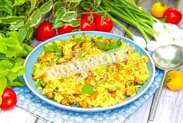Плов з морепродуктами