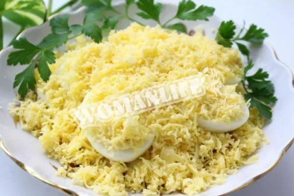 Салат Рафаелло з курячим філе
