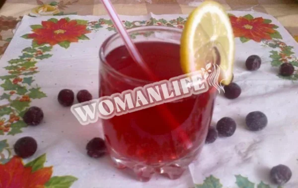 Компот з малини