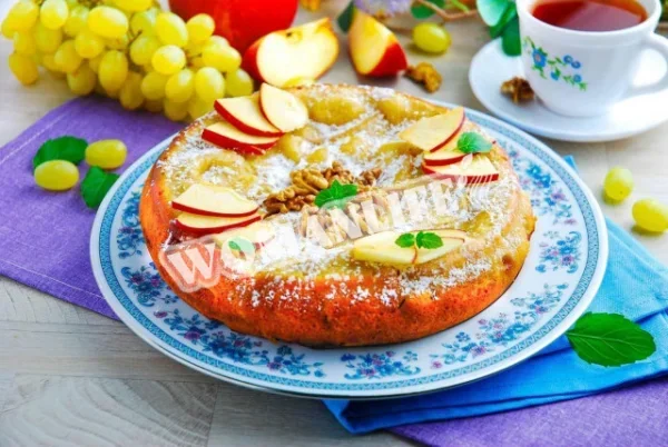 Яблочный пирог в мультиварке