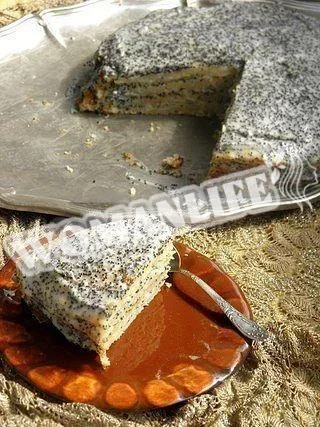 Сметанный торт с маком