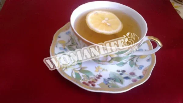 Зелений чай з лимоном